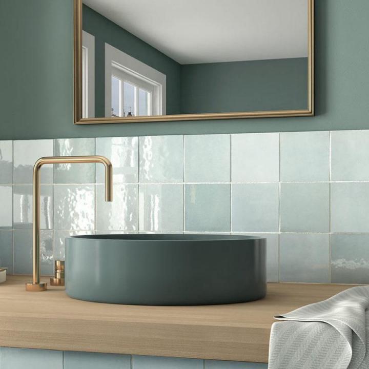 Création de salle de bains clé en main Le Rhône,